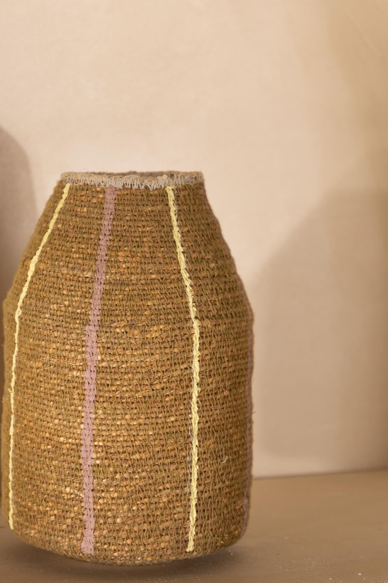 Decorative Vase Vigo (9x9x26) 0840039