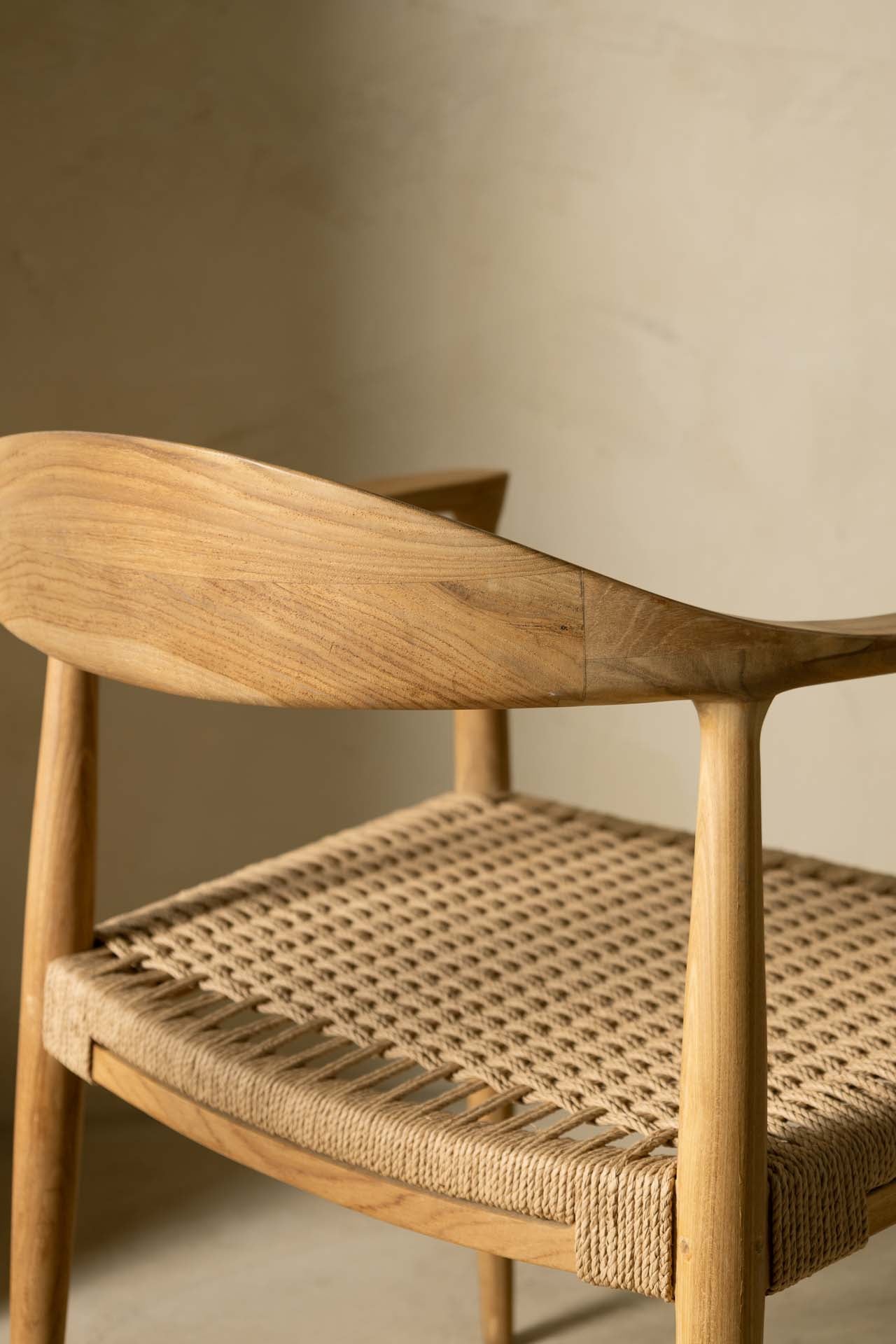 Καρέκλα Τραπεζαρίας με μπράτσα Kels Natural (63x53x76) 0940005