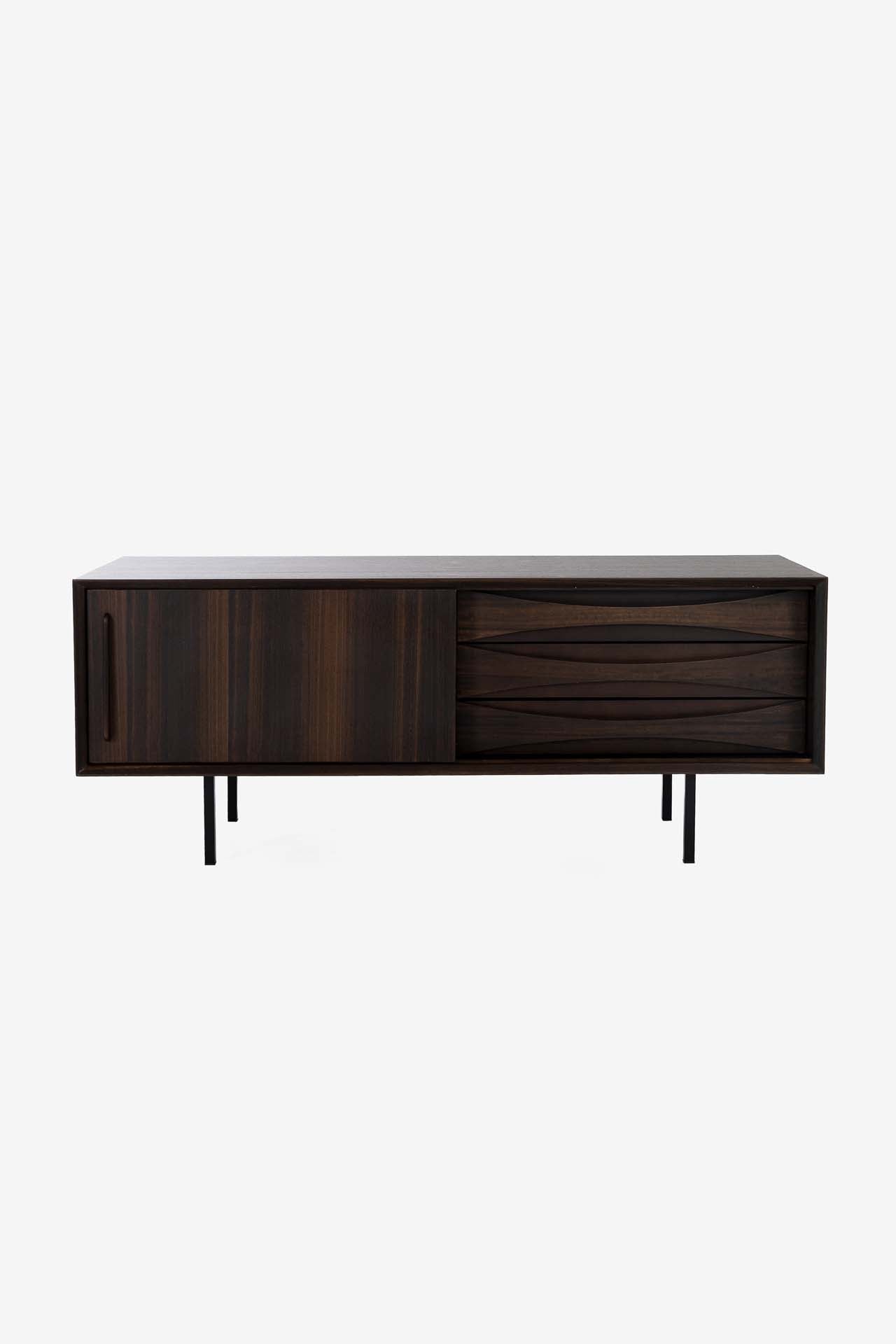 TV Stand Frim (140x45x38) 0960025